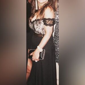 Chic Black Lace Maxi Dress